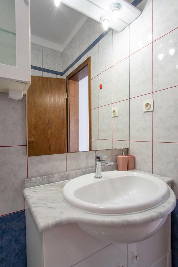 Ostaric Daire Mandre Dış mekan fotoğraf