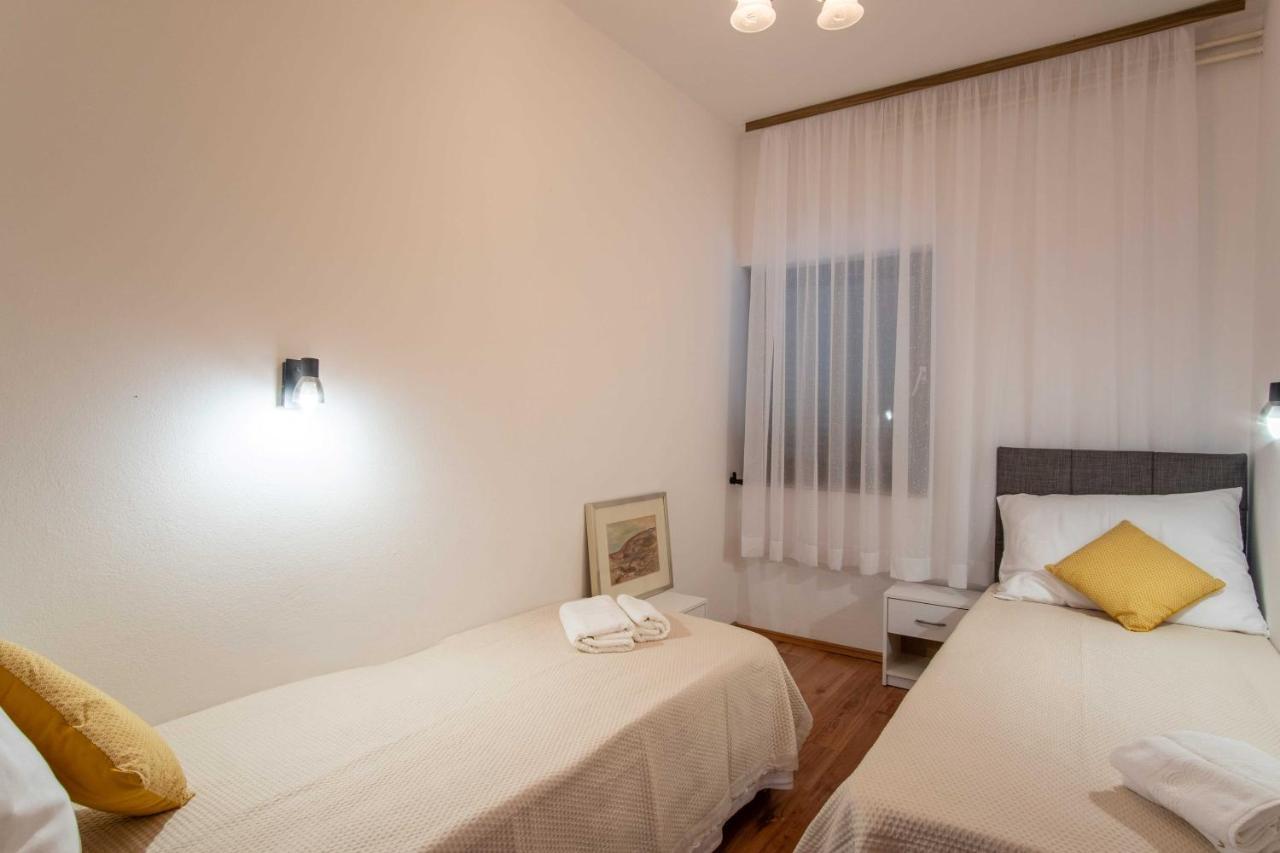 Ostaric Daire Mandre Dış mekan fotoğraf